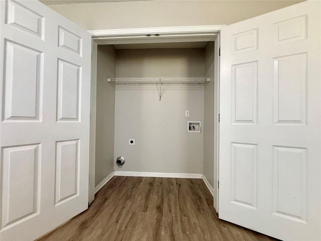 1708 Redan E, Lithonia, GA 30058