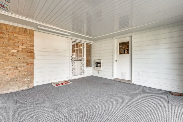 2977 Selma Lane, Farmers Branch, TX 75234