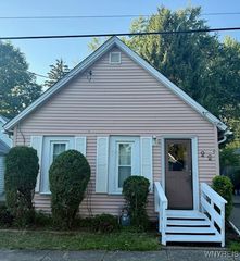 22 Broughton Court, Tonawanda, NY 14150