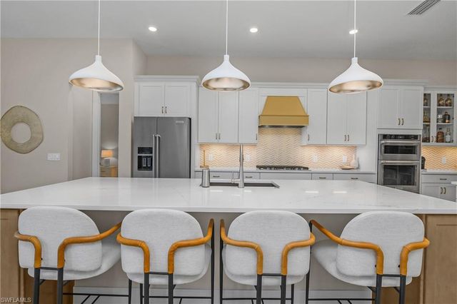20609 Napa LOOP, Estero, FL 33928