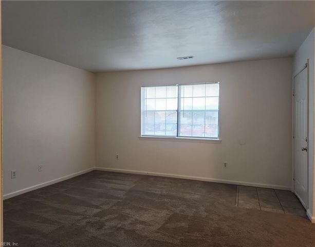 6045 Bradford Dr Unit B, Suffolk, VA 23435