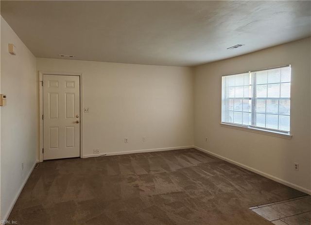 6045 Bradford Dr Unit B, Suffolk, VA 23435