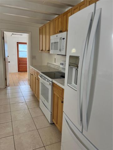 2122 SHAWNEE STREET, Sarasota, FL 34231