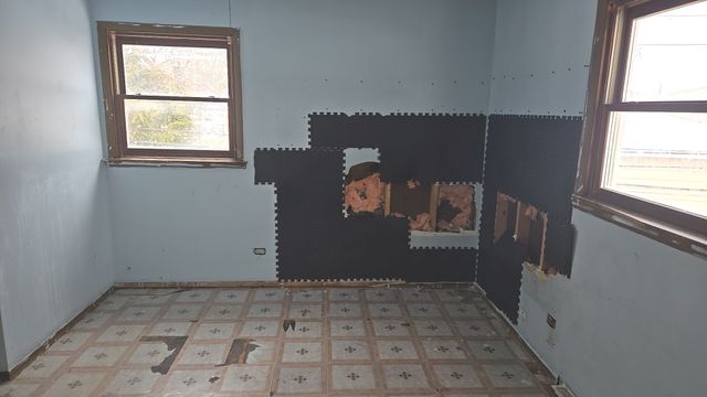 15321 Ellis Avenue, South Holland, IL 60473