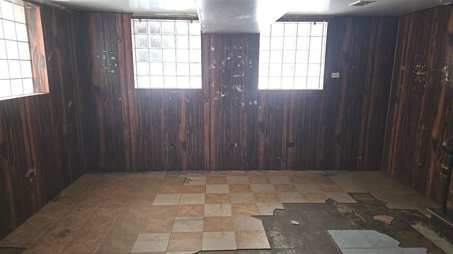 15321 Ellis Avenue, South Holland, IL 60473