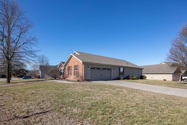101 Bottletop Court, Georgetown, KY 40324
