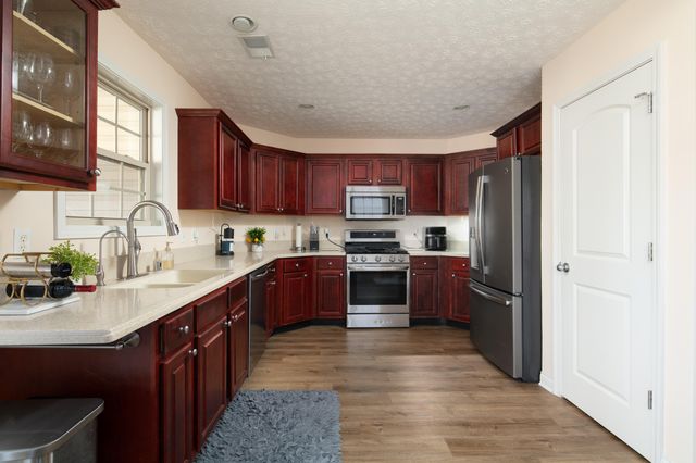 101 Bottletop Court, Georgetown, KY 40324