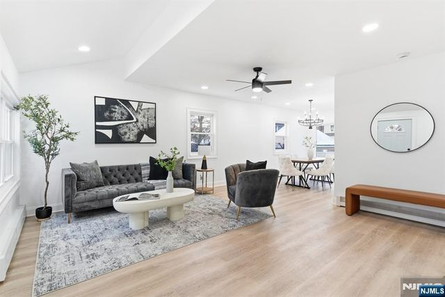 82 Cresskill Avenue, Dumont, NJ 07628