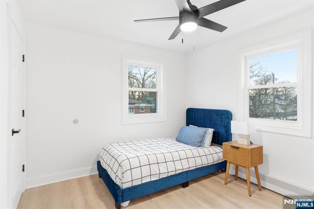 82 Cresskill Avenue, Dumont, NJ 07628