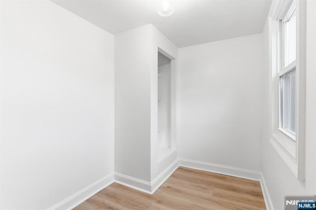 82 Cresskill Avenue, Dumont, NJ 07628