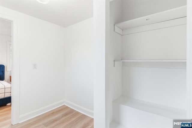 82 Cresskill Avenue, Dumont, NJ 07628