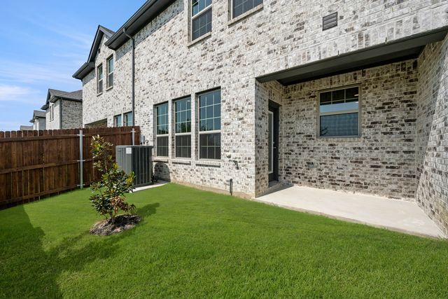 660 Sandiford Court, Mansfield, TX 76063