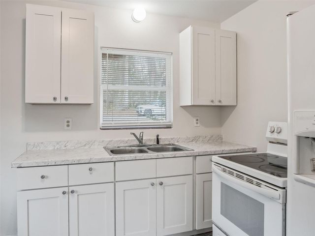 8935 CR 647S, Bushnell, FL 33513