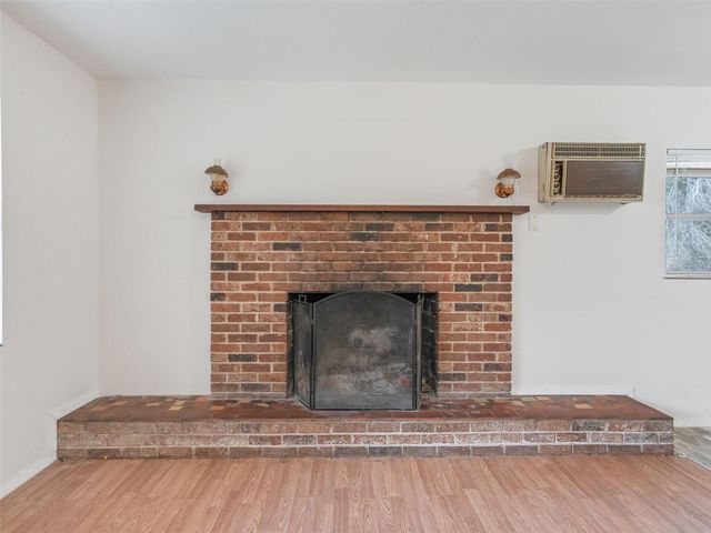 8935 CR 647S, Bushnell, FL 33513