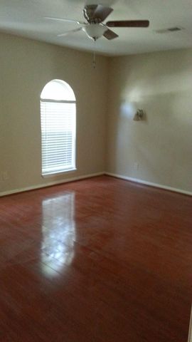 11707 Easterling Drive, Houston, TX 77065