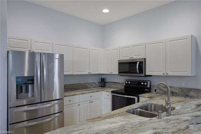 9130 Spring Mountain WAY, Fort Myers, FL 33908