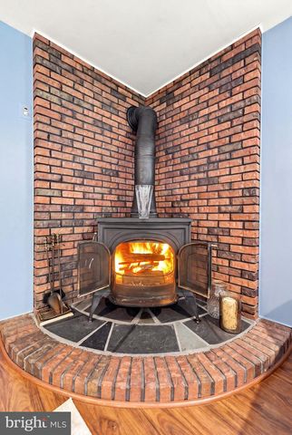 528 COLUMBIA RD, Egg Harbor City, NJ 08215