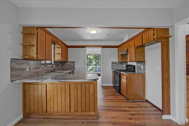 9435 S 33rd West Avenue, Tulsa, OK 74132