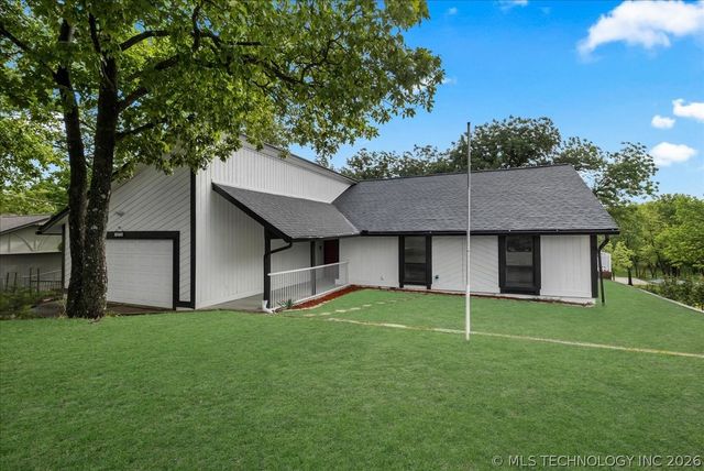 9435 S 33rd West Avenue, Tulsa, OK 74132