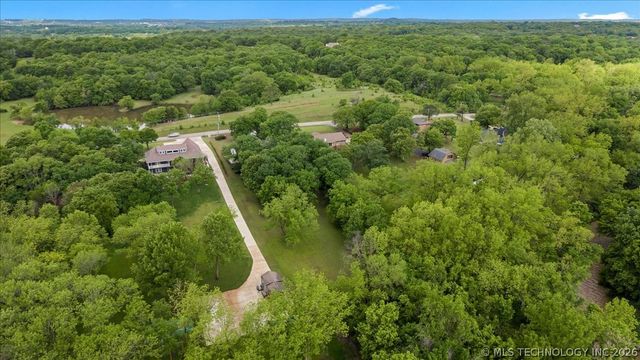 9435 S 33rd West Avenue, Tulsa, OK 74132