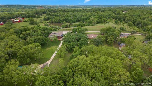 9435 S 33rd West Avenue, Tulsa, OK 74132