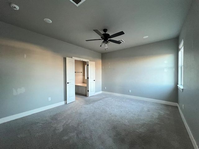 3212 Hayven Circle, Yukon, OK 73099