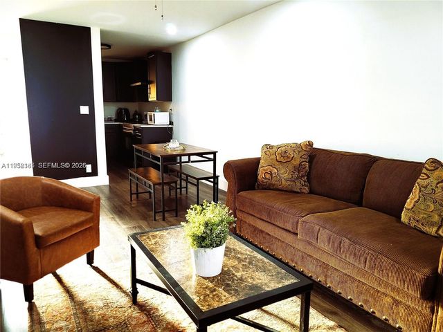 1400 Tallwood Ave 204, Hollywood, FL 33021