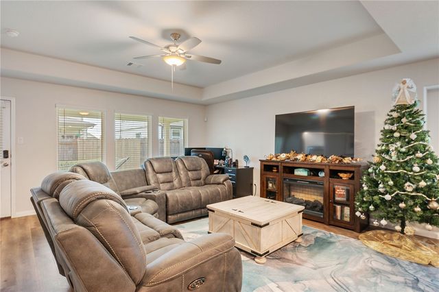 971 Rice Drive, Bryan, TX 77803