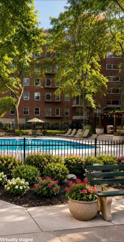30 S Cole Avenue 1J, Spring Valley, NY 10977