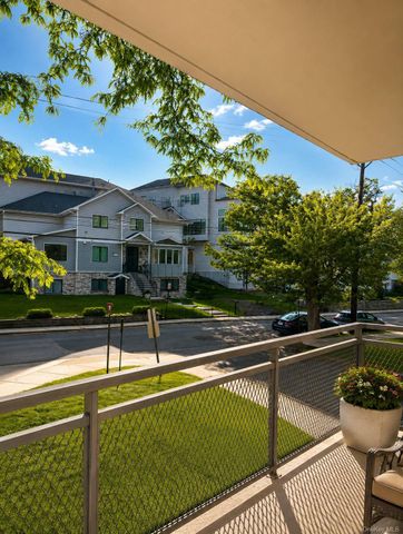 30 S Cole Avenue 1J, Spring Valley, NY 10977