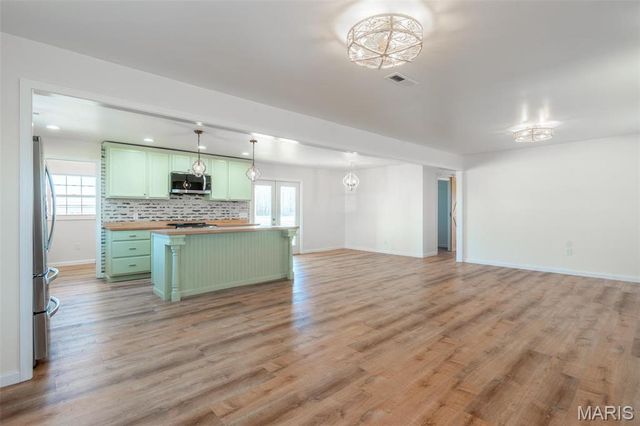 1102 Highway 142, Poplar Bluff, MO 63901