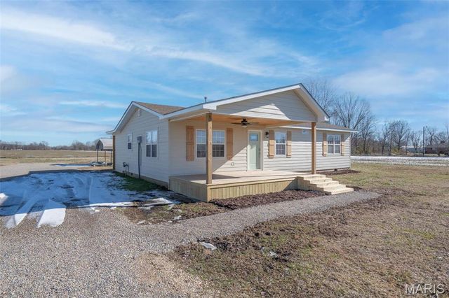 1102 Highway 142, Poplar Bluff, MO 63901