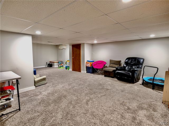 6102 Owlwood Drive, Cicero, NY 13039