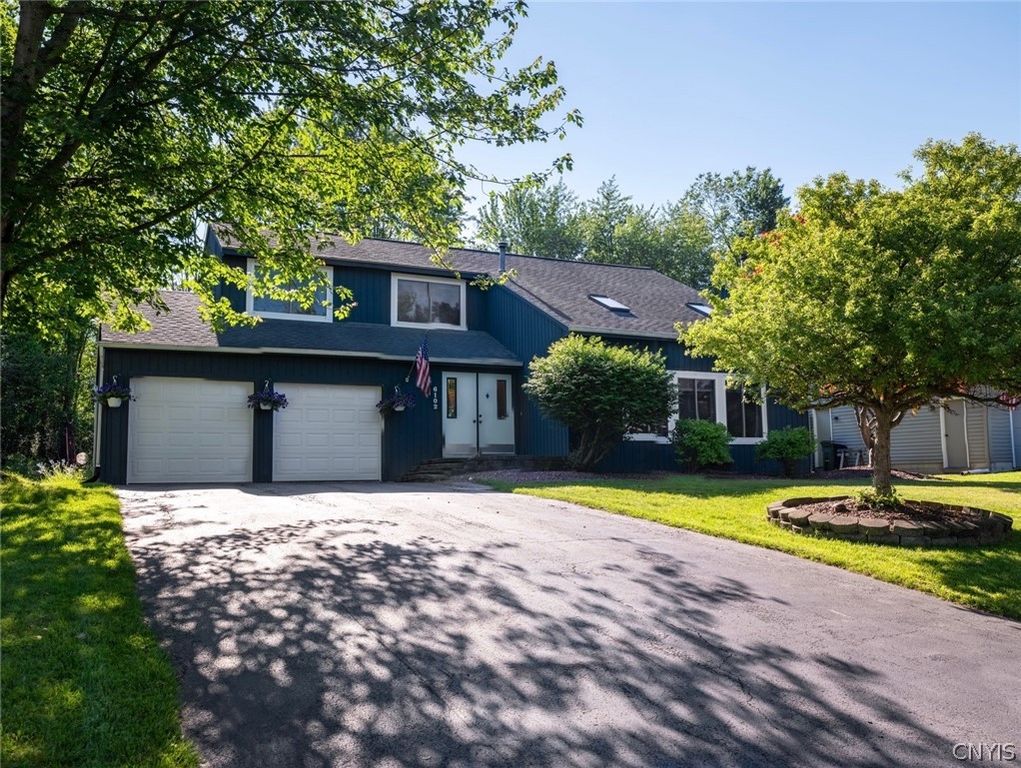 6102 Owlwood Drive, Cicero, NY 13039