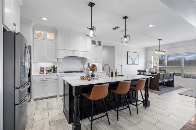 421 Bush Way, Bullard, TX 75757