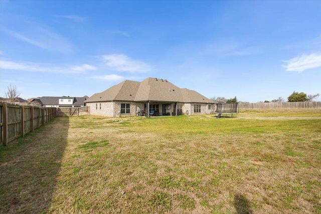 421 Bush Way, Bullard, TX 75757