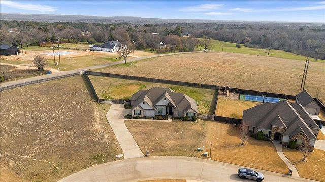 421 Bush Way, Bullard, TX 75757