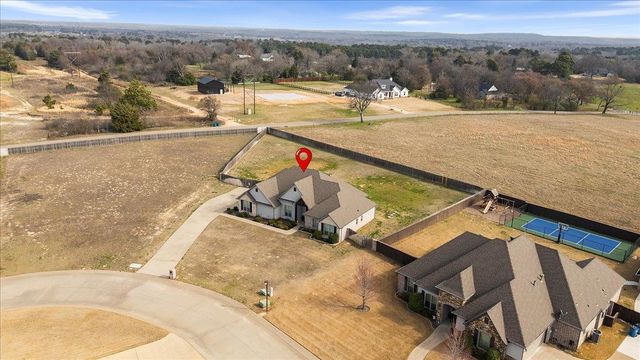 421 Bush Way, Bullard, TX 75757