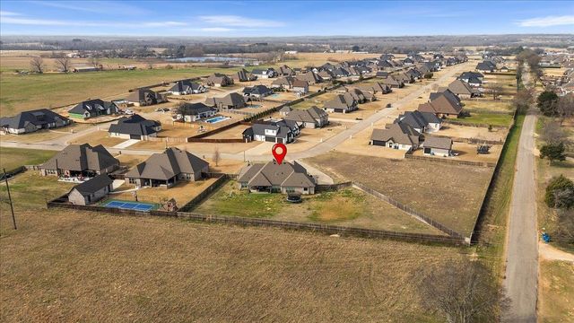 421 Bush Way, Bullard, TX 75757