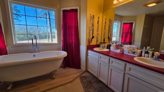 249 Jackson Drive, Quitman, AR 72131