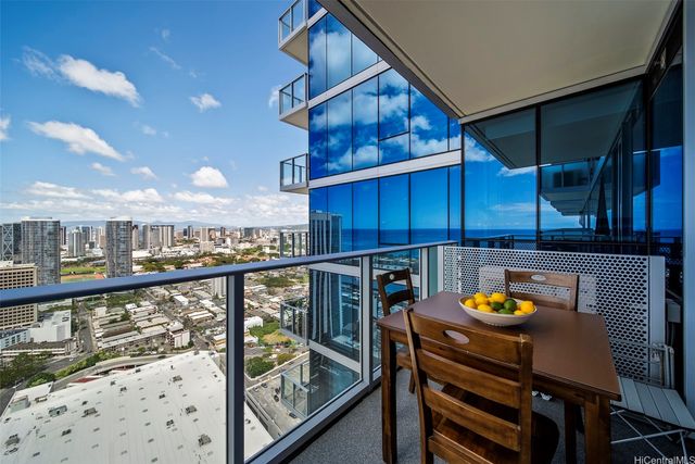 629 Keeaumoku Street 3810, Honolulu, HI 96814