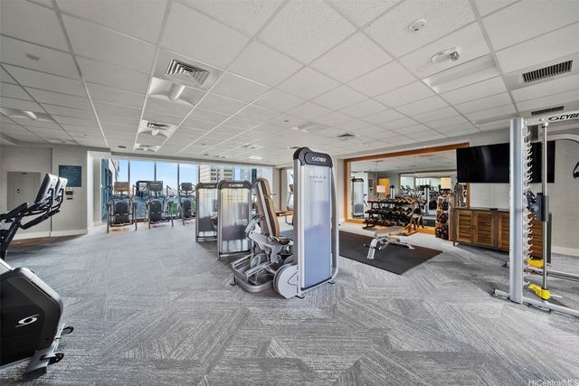 629 Keeaumoku Street 3810, Honolulu, HI 96814