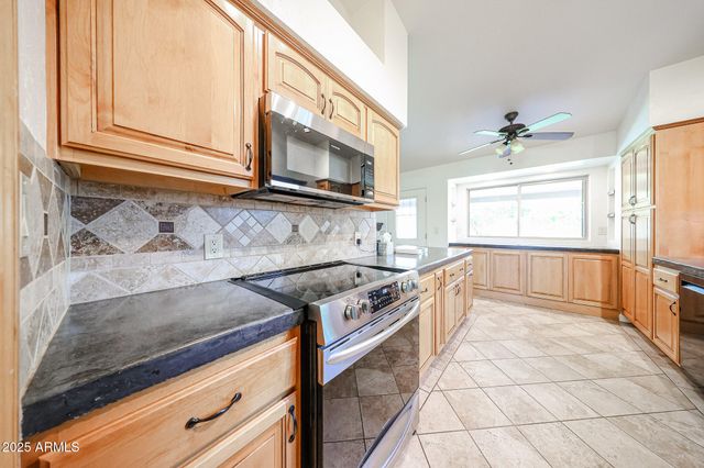 3620 E DOVER Street, Mesa, AZ 85205