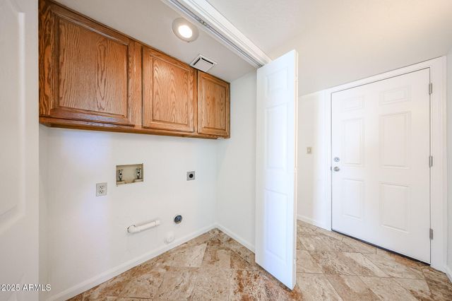 3620 E DOVER Street, Mesa, AZ 85205