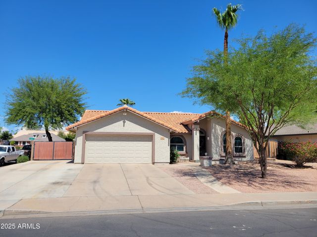 3620 E DOVER Street, Mesa, AZ 85205