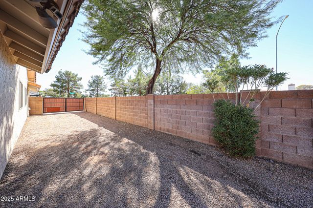 3620 E DOVER Street, Mesa, AZ 85205