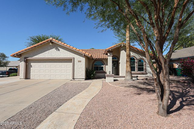 3620 E DOVER Street, Mesa, AZ 85205