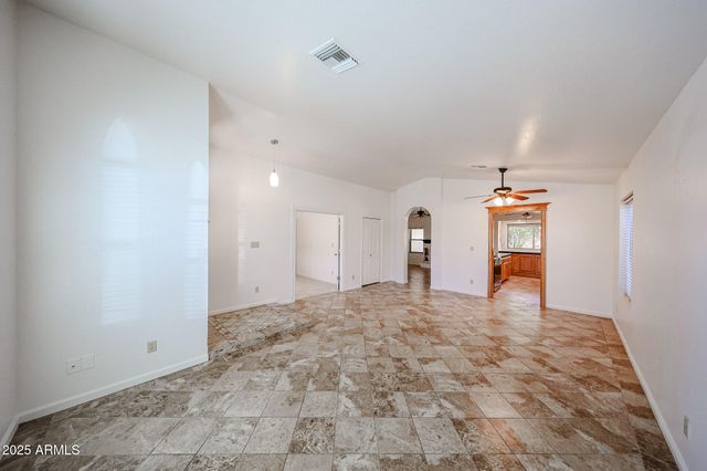 3620 E DOVER Street, Mesa, AZ 85205