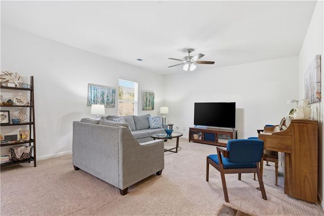 305 Pescara NW Court, Cartersville, GA 30120