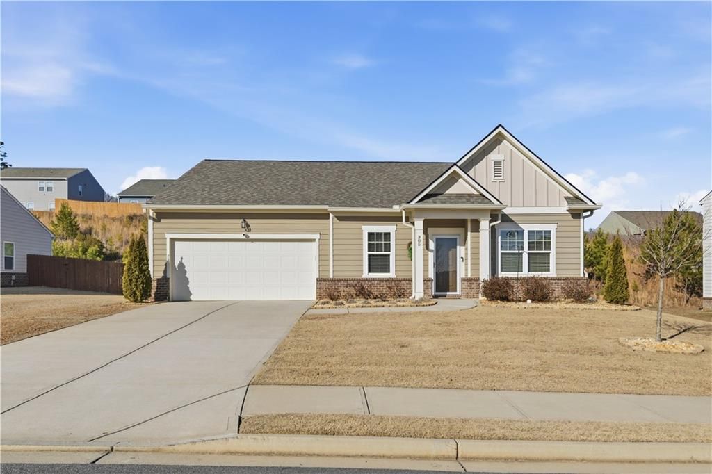 305 Pescara NW Court, Cartersville, GA 30120